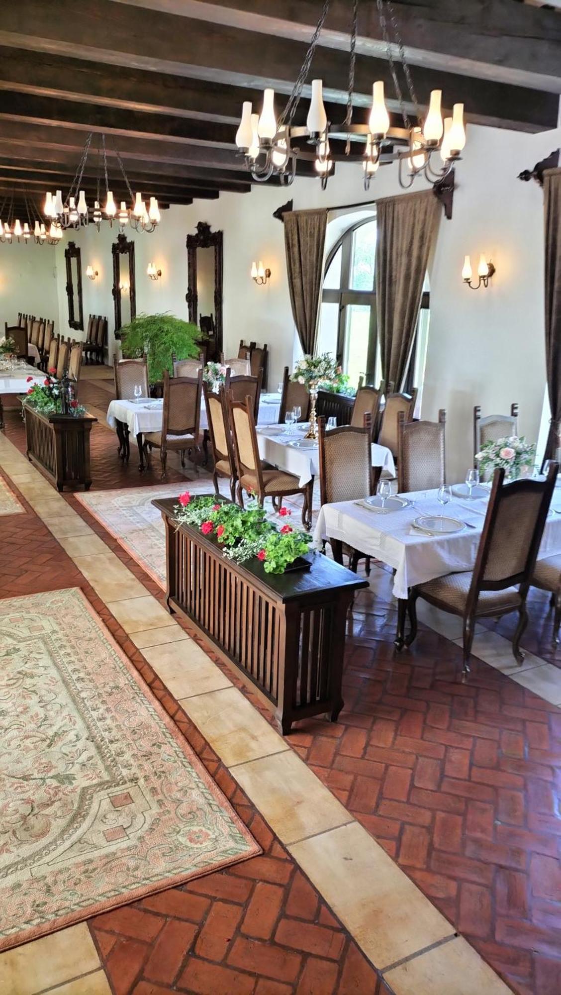 Hotel Medieval 알바루리아 외부 사진