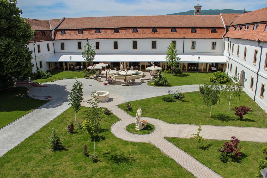 Hotel Medieval 알바루리아 외부 사진